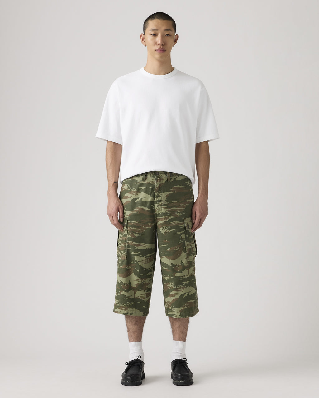 Nobody¡¯s Gonna Know Logo Tee