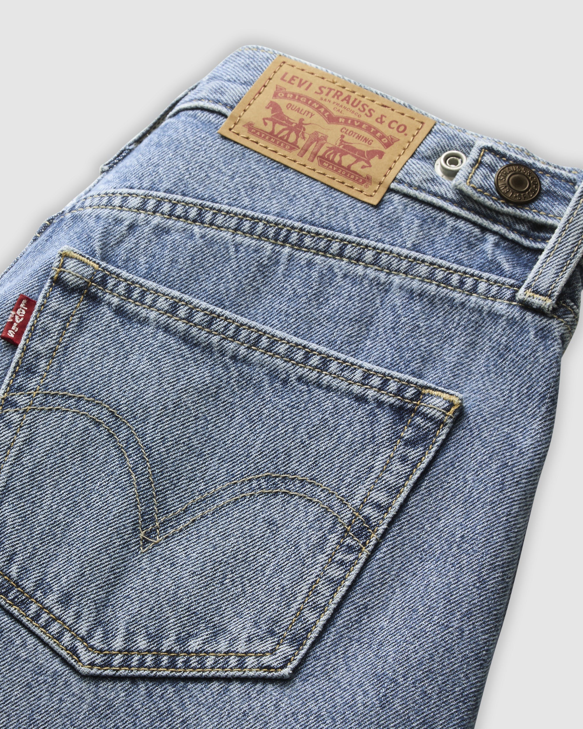 Cinch Barrel Women's Jeans