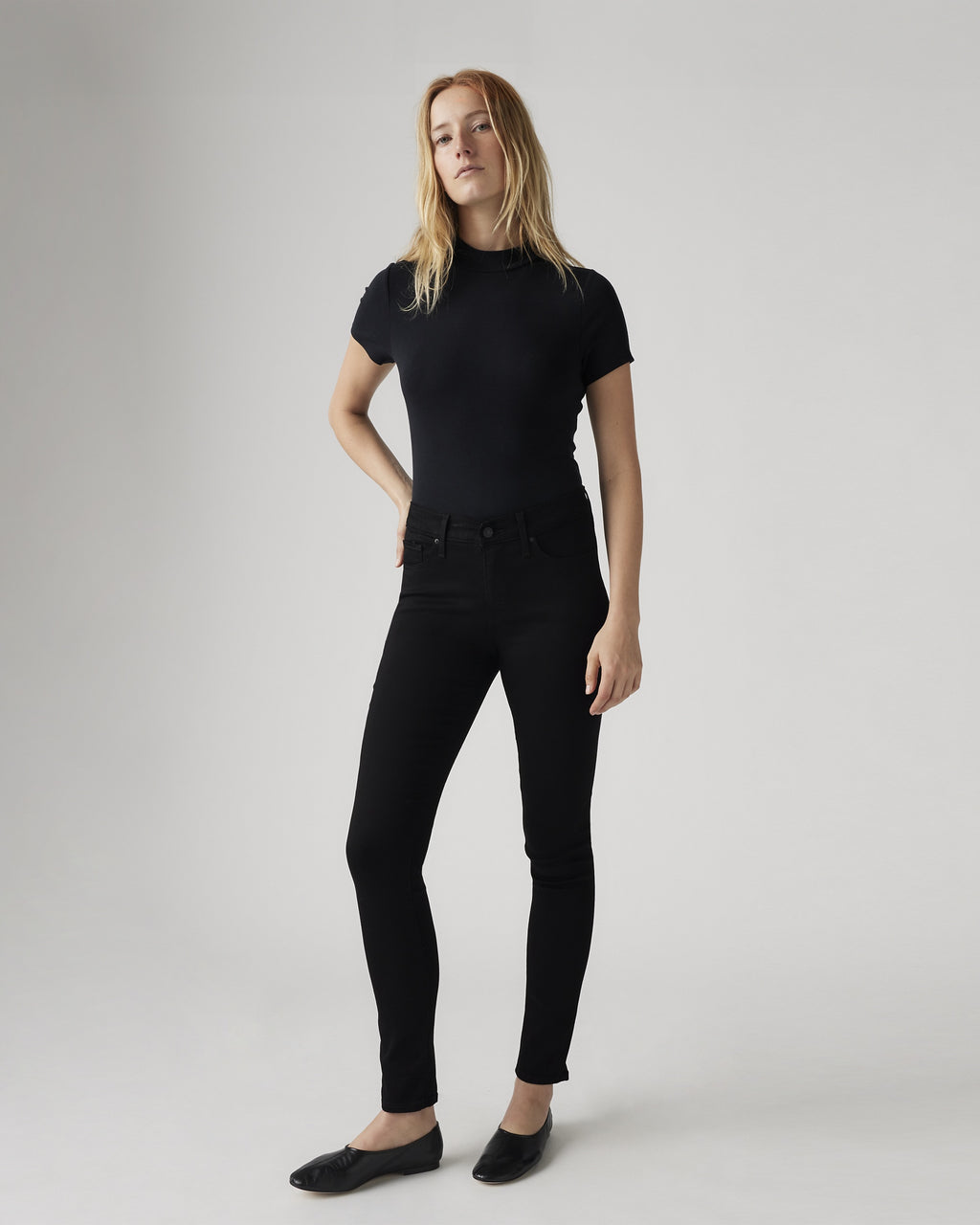 711 Skinny Women's Jeans