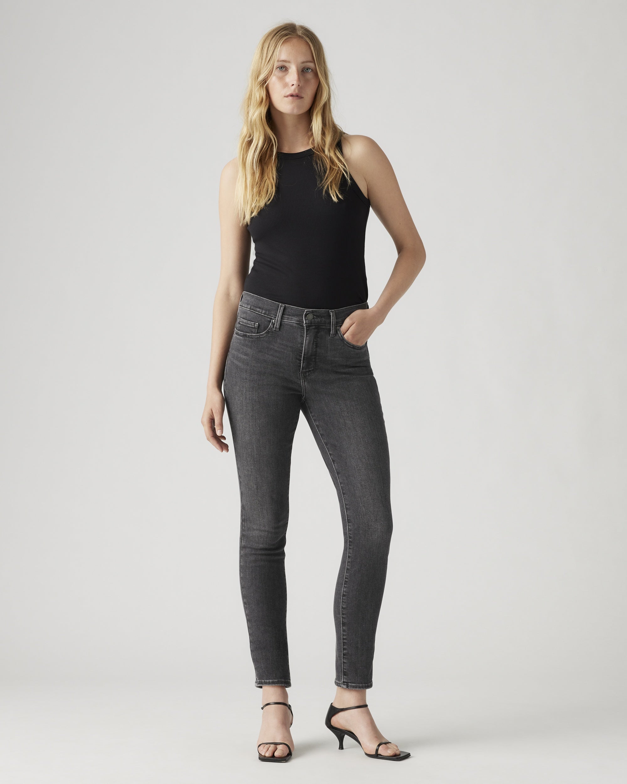 711 Skinny Women's Jeans