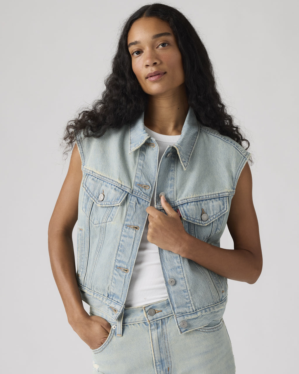 Shrunken '90s Trucker Vest