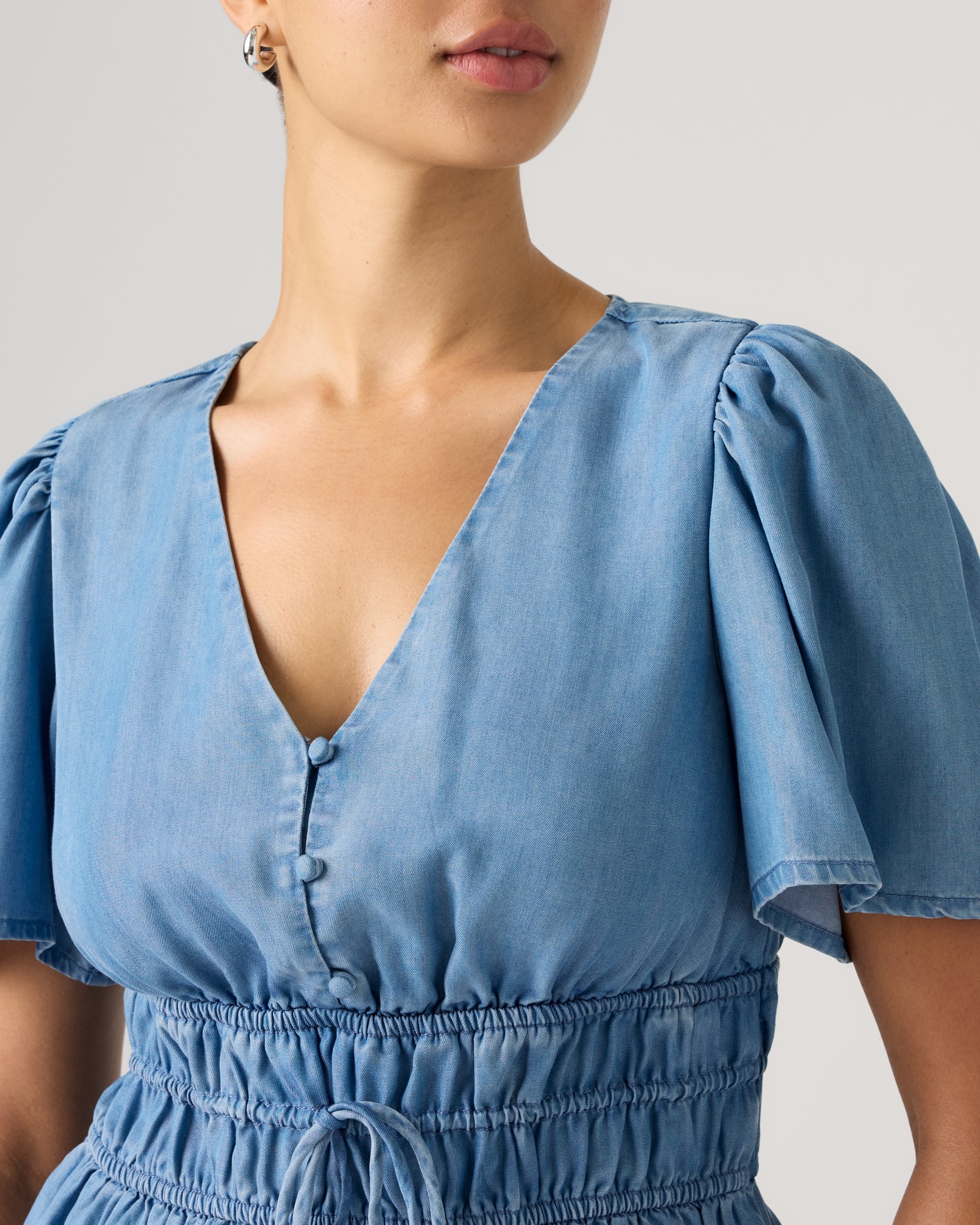 Rylan Short-sleeve Crepe Blouse
